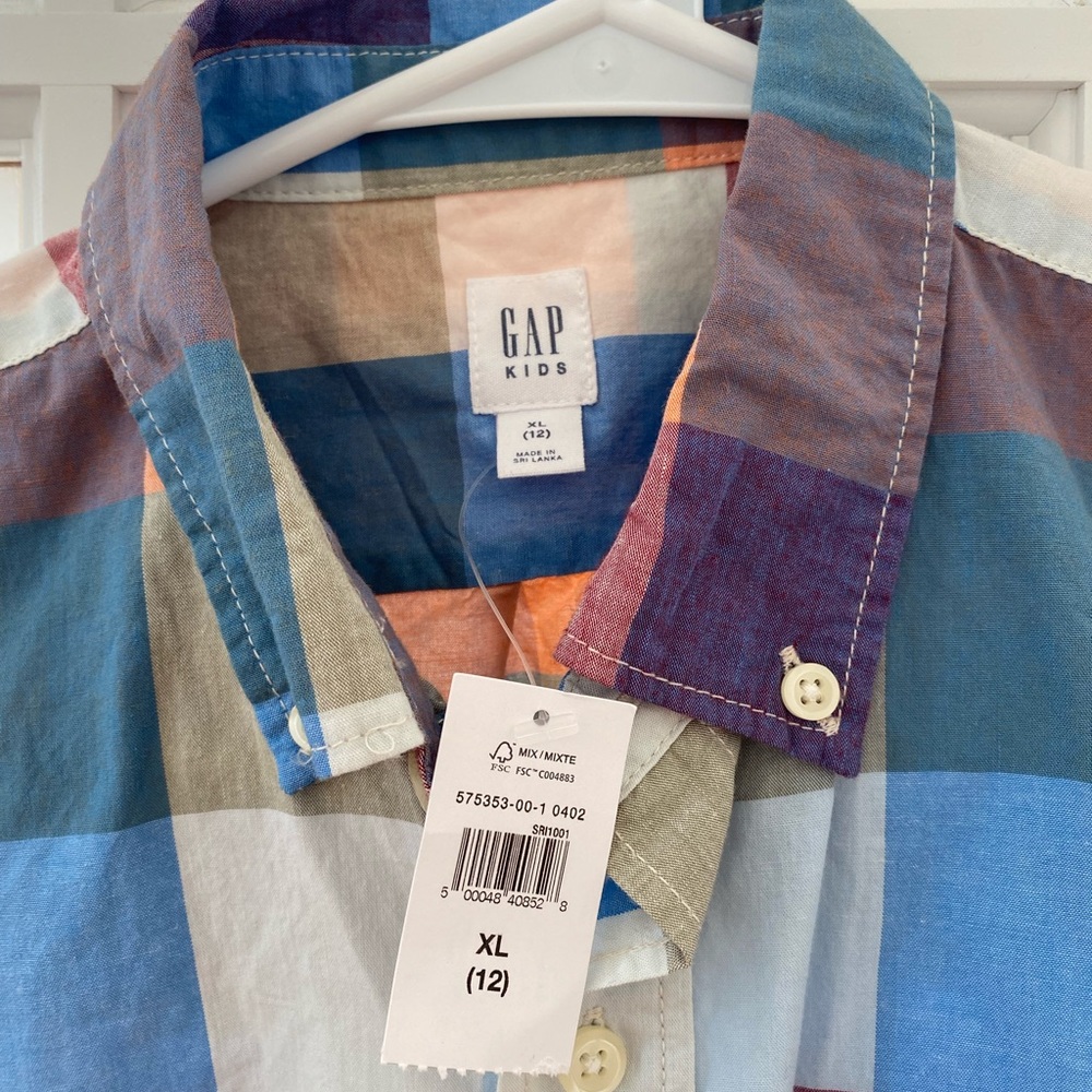 Gap Plaid SS Button-down size 12 XL